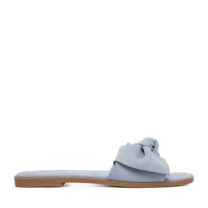 Klapki JENNY. Niebieskie klapki Jenny, bez wzorów, bez obcasa. Za 79,99 zł.