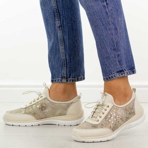 Beżowe skórzane półbuty damskie DiA 5990. Brązowe półbuty DiA, na jesień, bez wzorów, z dresówki, z okrągłym noskiem, bez obcasa, na płaskiej podeszwie, bez zapięcia. Za 259,00 zł.