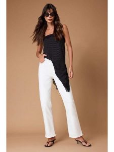 Trendyol Dżinsy - Straight fit - w kolorze białym rozmiar: 34. Białe jeansy Trendyol, bez wzorów, z podwyższonym stanem. Za 118,95 zł.