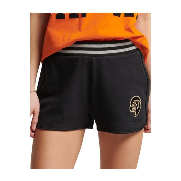 Spodenki sportowe damskie Superdry Vintage Colegiate. Czarne spodenki sportowe Superdry, bez wzorów, z bawełny, sportowe. W wyprzedaży za 134,10 zł.