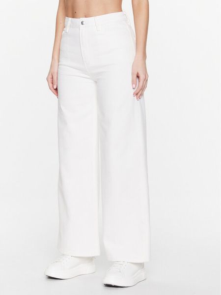 Tommy Hilfiger Jeansy WW0WW38518 Biały Relaxed Fit. Białe jeansy TOMMY HILFIGER, bez wzorów, z bawełny. Za 349,99 zł.