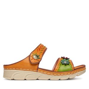 Klapki Laura Vita. Brązowe klapki LAURA VITA, bez wzorów, bez obcasa. Za 389,99 zł.