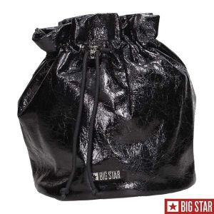 Torebka damska Big Star Jj574018 Bk. Czarne torebki klasyczne Big Star, bez wzorów, ze skóry ekologicznej, bez dodatków. Za 149,80 zł.