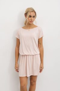 SUKIENKA MAYA MODAL JASNO RÓŻOWA L - Flawless. Czerwone sukienki Flawless, l, bez wzorów, z elastanu, bez kołnierzyka, bez ramiączek. Za 78,00 zł.