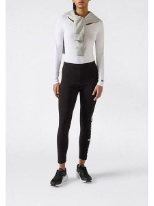 Champion Legginsy w kolorze czarnym rozmiar: XS. Czarne legginsy Champion, bez wzorów, z podwyższonym stanem. Za 74,81 zł.