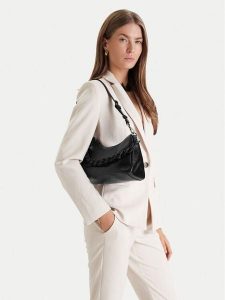 Just Cavalli Torebka 80RA4BC4 ZSD86 Czarny. Czarne torebki klasyczne Just Cavalli, bez wzorów, ze skóry, bez dodatków. Za 574,99 zł.