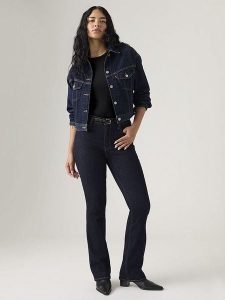 Levi's Dżinsy - Flared fit - w kolorze granatowym rozmiar: W33/L32. Niebieskie jeansy Levi's®, z aplikacjami, ze skóry, z podwyższonym stanem. Za 219,95 zł.