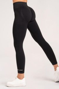 Legginsy fitness damskie Gym Glamour push up 2.0. Niebieskie legginsy GYM GLAMOUR, bez wzorów, z materiału, z obniżonym stanem. Za 169,99 zł.