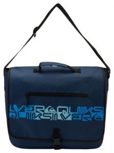 Torba sportowa Quiksilver The Deem 17L. Niebieskie torby podróżne i sportowe Quiksilver, bez wzorów, z materiału, na ramię, duże. Za 87,49 zł.