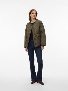 Vero Moda Kurtka przejściowa "Millie" w kolorze khaki rozmiar: XS. Brązowe kurtki Vero Moda, xs, bez wzorów, bez kaptura. Za 104,99 zł.