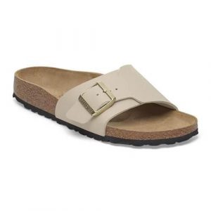 Klapki damskie Birkenstock Catalina Bs. Brązowe klapki Birkenstock, bez wzorów, z materiału, bez obcasa. Za 499,99 zł.