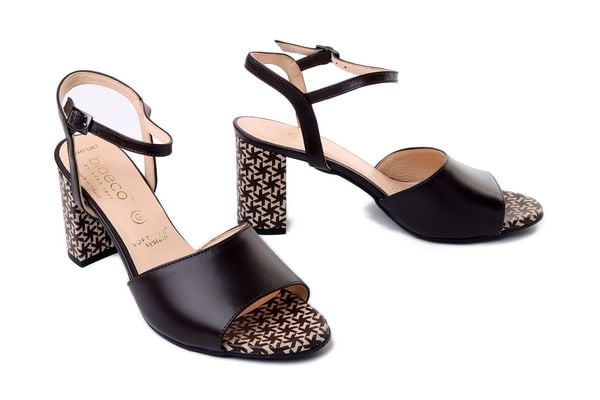 Bioeco by Arka 4282 0522+3028+1315 brąz, sandały damskie. Sandały Bioeco by Arka, bez wzorów, bez obcasa, bez zapięcia. Za 299,92 zł.