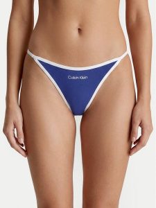 Calvin Klein Underwear Stringi LV00QF8892 Niebieski. Niebieskie stringi Calvin Klein Underwear, bez wzorów. Za 99,99 zł.