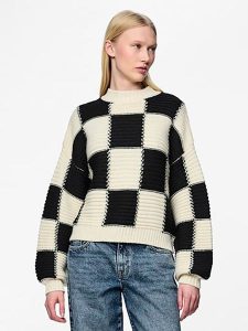 Pieces Sweter w kolorze kremowo-czarnym rozmiar: XS. Brązowe swetry oversize Pieces, xs, bez wzorów, z wełny, bez ramiączek. Za 97,28 zł.