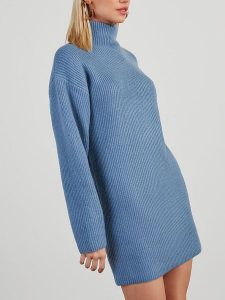 Milan Kiss Sukienka dzianinowa w kolorze błękitnym rozmiar: L. Niebieskie sukienki Milan Kiss, na co dzień, l, bez wzorów, z dzianiny, bez kołnierzyka, bez ramiączek, mini, proste. Za 174,43 zł.
