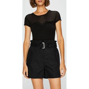 G-Star Raw - Szorty Rovic. Szorty marki G-Star Raw. W wyprzedaży za 249,90 zł.
