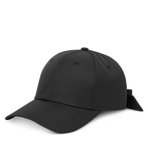 Czapka z daszkiem HUGO. Czarne czapki Hugo, bez wzorów. Za 149,99 zł.