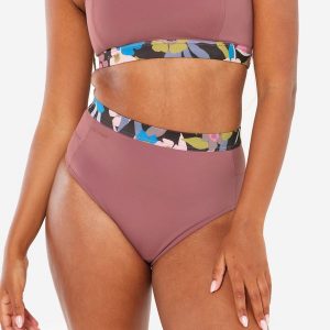 Dół kostiumu kąpielowego surfingowego damski Olaian Rosa Azalea. Czerwone bikini OLAIAN, bez wzorów, z elastanu. Za 79,99 zł.