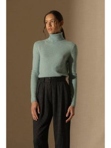 Perfect Cashmere Kaszmirowy golf "Ashley" w kolorze miętowym rozmiar: M. Niebieskie golfy Perfect Cashmere, bez wzorów, z kaszmiru. Za 289,88 zł.