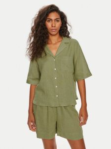 ONLY Koszula Tokyo 15314215 Khaki Regular Fit. Brązowe koszule ONLY, xs, bez wzorów, z wiskozy, bez kołnierzyka, bez ramiączek. Za 209,99 zł.