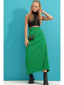 Trend Alacati Spódnica dzianinowa w kolorze zielonym rozmiar: onesize. Zielone spódnice Trend Alacati, na co dzień, bez wzorów, z dzianiny, maxi. Za 87,81 zł.
