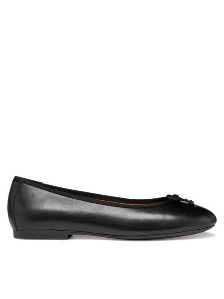 Geox Baleriny D New Palmaria D654JF 0TU11 C9999 Czarny. Czarne balerinki Geox, bez wzorów, ze skóry, bez obcasa, bez zapięcia. Za 419,99 zł.