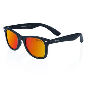 Okulary przeciwsłoneczne z polaryzacją unisex OPC Santa Cruz Kat.3 + etui. Czarne okulary przeciwsłoneczne OPC. Za 249,99 zł.