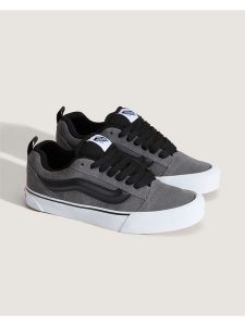 Vans Skórzane sneakersy w kolorze szarym rozmiar: 45. Szare trampki Vans, bez wzorów, bez zapięcia. Za 224,95 zł.