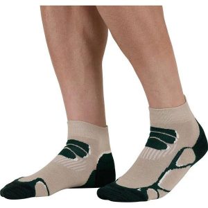 Skarpetki Monnet Extra Light. Brązowe skarpetki MONNET, bez wzorów. Za 181,50 zł.