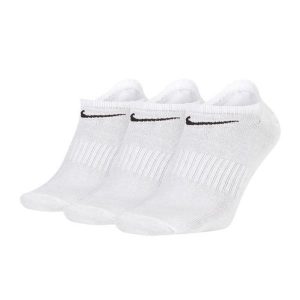 Lekkie Skarpetki Unisex Dla Dorosłych (zestaw 3 Sztuk). Białe skarpetki Nike, bez wzorów. Za 114,99 zł.