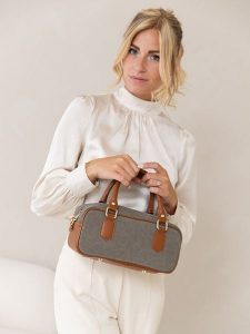 Lia Biassoni Skórzana torebka "Folgorida" w kolorze szaro-karmelowym - 27 x 12 x 12 cm rozmiar: onesize. Szare torebki klasyczne Lia Biassoni, bez wzorów, z materiału, przez ramię, bez dodatków. Za 260,99 zł.