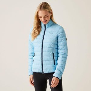 Kurtka turystyczna damska Marizion pikowana. Niebieskie kurtki Regatta, bez wzorów, bez kaptura. Za 169,99 zł.