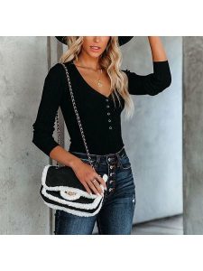 Milan Kiss Koszulka w kolorze czarnym rozmiar: L. Czarne bluzki Milan Kiss, l, bez wzorów, bez kołnierzyka, bez ramiączek. Za 143,56 zł.