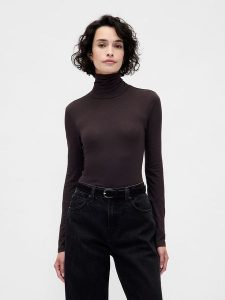 GAP Golf w kolorze brązowym rozmiar: L. Brązowe golfy GAP, bez wzorów, z bawełny. Za 104,39 zł.