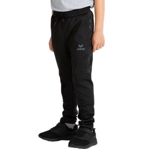 Spodnie treningowe juniorskie Erima Training Pants. Czarne spodnie dresowe Erima, bez wzorów, sportowe. W wyprzedaży za 110,00 zł.