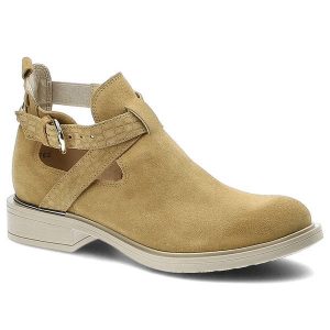 Żółte Botki Lemar Damskie Modne Buty Wiosenne. Żółte botki Lemar, na lato, bez wzorów, ze skóry, bez obcasa, bez zapięcia. Za 239,00 zł.