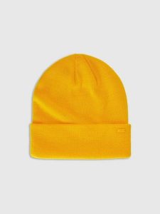 CZAPKA UNISEX 4F ZIMOWA KLASYCZNA Z AKRYLU BEANIE ACAPU622. Brązowe czapki 4f, bez wzorów, eleganckie. Za 36,90 zł.