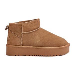 Skórzane Zamszowe Śniegowce Na Platformie Camel Nereviana beżowy. Brązowe buty zimowe z zamszu, bez obcasa, na platformie, bez zapięcia. Za 328,54 zł.