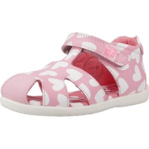 Sandały AGATHA RUIZ DE LA PRADA 242903A Rose. Czerwone sandały Agatha Ruiz de la Prada, bez wzorów, ze skóry, bez obcasa, bez zapięcia. Za 246,33 zł.