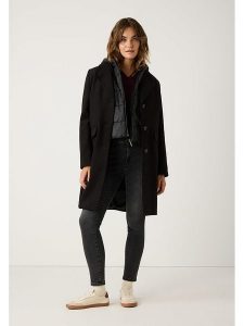 More & More Bluzka w kolorze bordowym rozmiar: 44. Czerwone bluzki More & More, s, bez wzorów, z wiskozy, klasyczne, bez kołnierzyka, bez ramiączek. Za 166,10 zł.