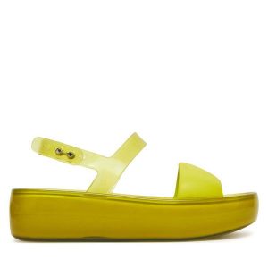 Sandały Melissa. Zielone sandały Melissa, bez wzorów, bez obcasa, na płaskiej podeszwie, bez zapięcia. Za 399,99 zł.