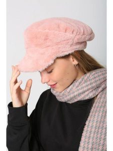 Lucky Bees Czapka w kolorze jasnoróżowym rozmiar: onesize. Różowe czapki Lucky Bees, bez wzorów, z futra. Za 78,66 zł.