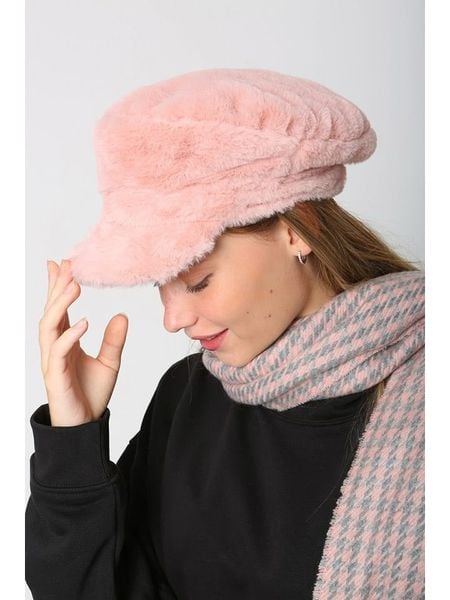 Lucky Bees Czapka w kolorze jasnoróżowym rozmiar: onesize. Różowe czapki Lucky Bees, bez wzorów, z futra. Za 83,22 zł.