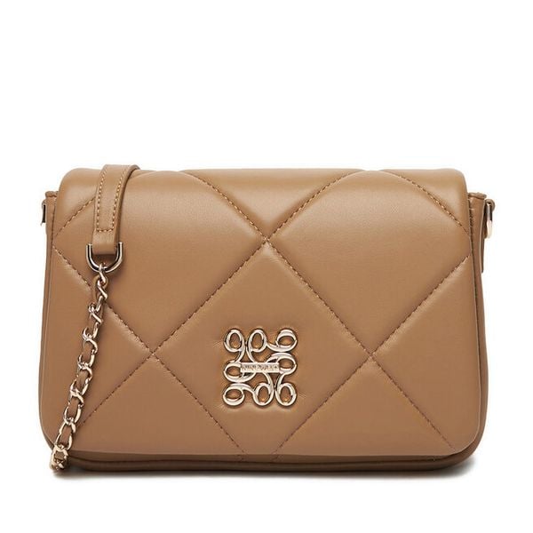 Torebka Nine West. Brązowe listonoszki Nine West, bez wzorów, bez dodatków. Za 199,99 zł.