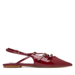Sandały Steve Madden. Czerwone sandały Steve Madden, bez wzorów, bez obcasa, na płaskiej podeszwie, bez zapięcia. Za 309,99 zł.