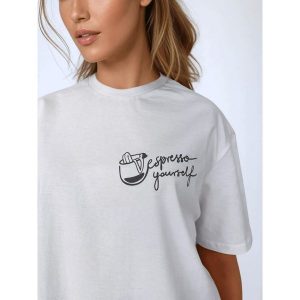 Biały T-shirt Damski Espresso Yourself BeShaped. Brązowe t-shirty BESHAPED, bez wzorów, z bawełny, bez kołnierzyka, bez ramiączek. W wyprzedaży za 169,15 zł.