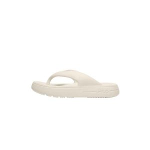 Klapki damskie Fila Superbubble. Brązowe klapki Fila, bez wzorów, bez obcasa. Za 139,50 zł.