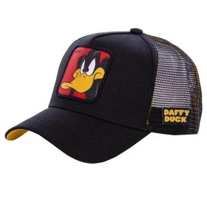 Czapka z daszkiem Capslab Looney Tunes Daffy Duck Trucker CL/LOO/1/DAF1. Czarne czapki CapsLab, bez wzorów. Za 143,30 zł.