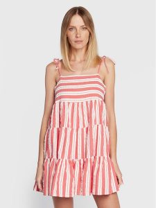 Seafolly Sukienka letnia Cabana 54861-DR Czerwony Regular Fit. Czerwone kombinezony Seafolly, na lato, bez wzorów, z bawełny, bez kołnierzyka, bez ramiączek. Za 499,99 zł.