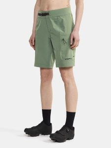 Craft Szorty kolarskie "Core Offroad XT" w kolorze zielonym rozmiar: XS. Zielone spodenki sportowe Craft, xs, bez wzorów, z tkaniny, rowerowe. Za 217,99 zł.